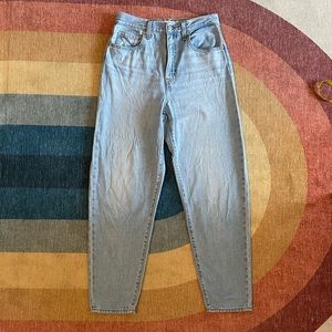 Levis light blue high loose taper size 27